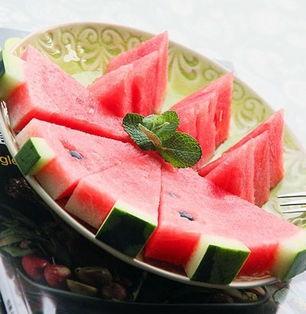 学西瓜吃瓜,夏日清凉新体验