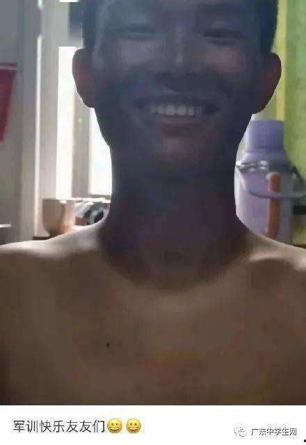 吃瓜视频大学军训,吃瓜视频里的青春回忆