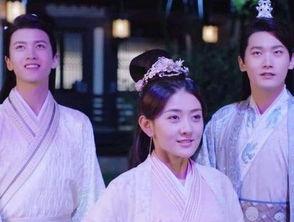 宠妃吃瓜小说,宠妃的甜蜜瓜田